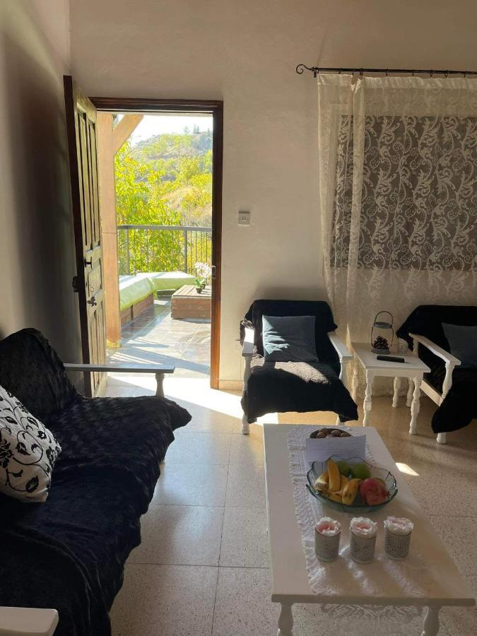 Veranda * Αγρός